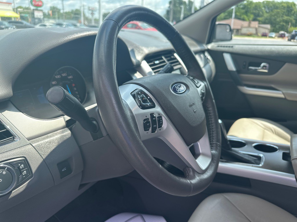 2013 Ford Edge Image 24