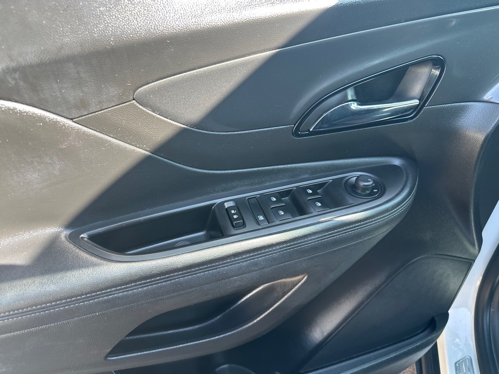 2017 Buick Enclave Image 15
