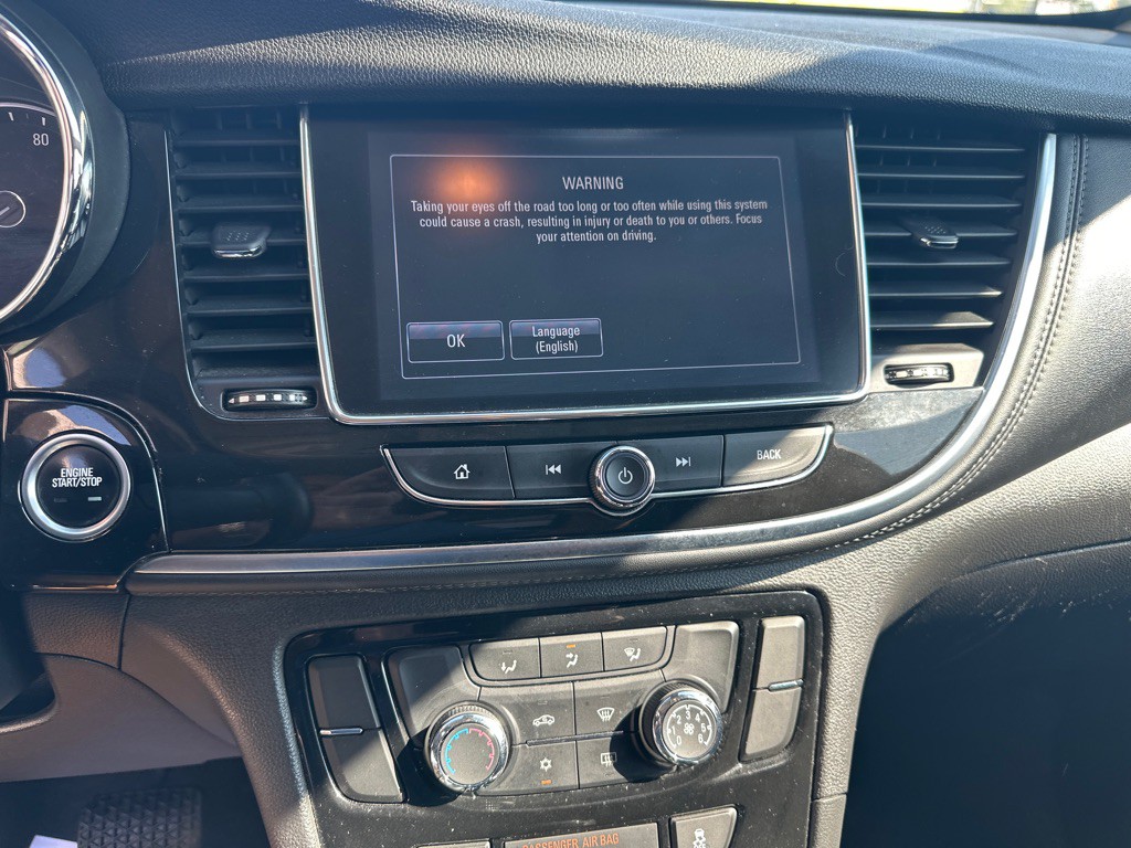 2017 Buick Enclave Image 19