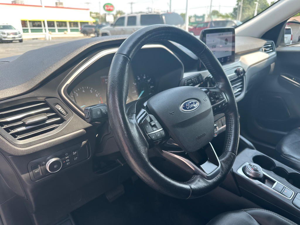 2021 Ford Escape Image 23