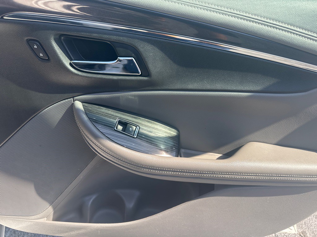 2019 Chevrolet Impala Image 10