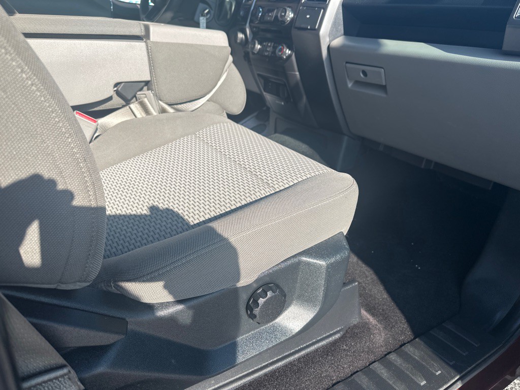 2017 Ford F-150 Image 12