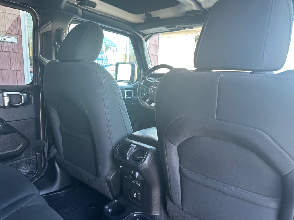 2018 Jeep Wrangler Unlimited Image 14