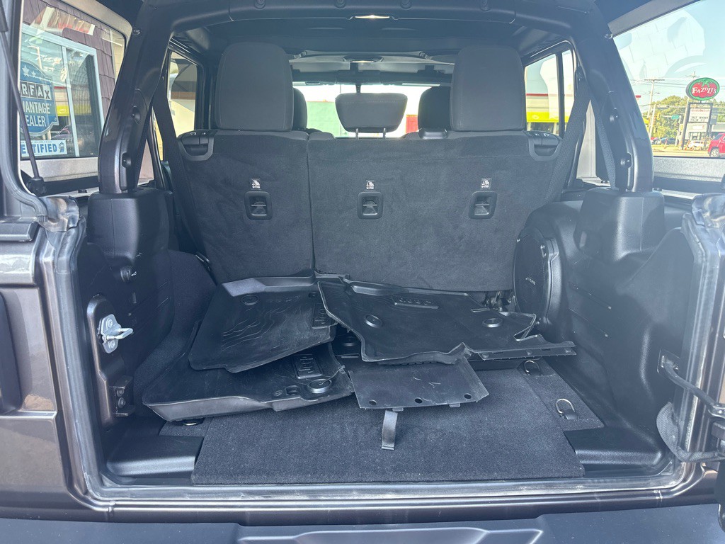 2018 Jeep Wrangler Unlimited Image 17