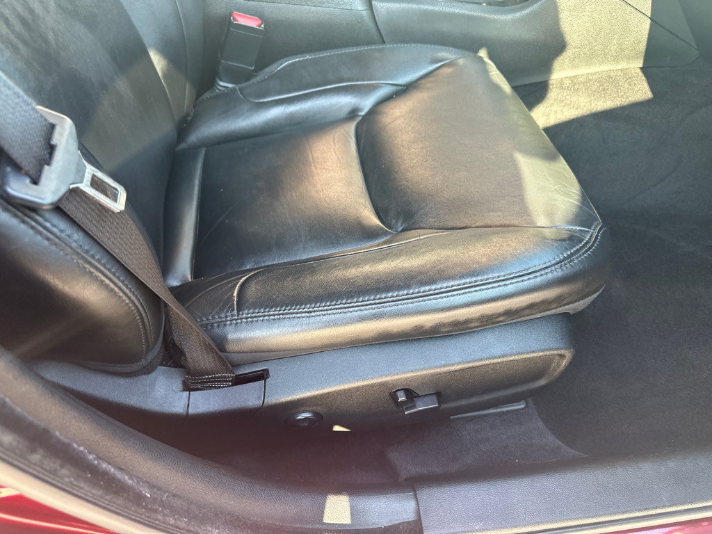 2018 Chrysler 300 Image 12