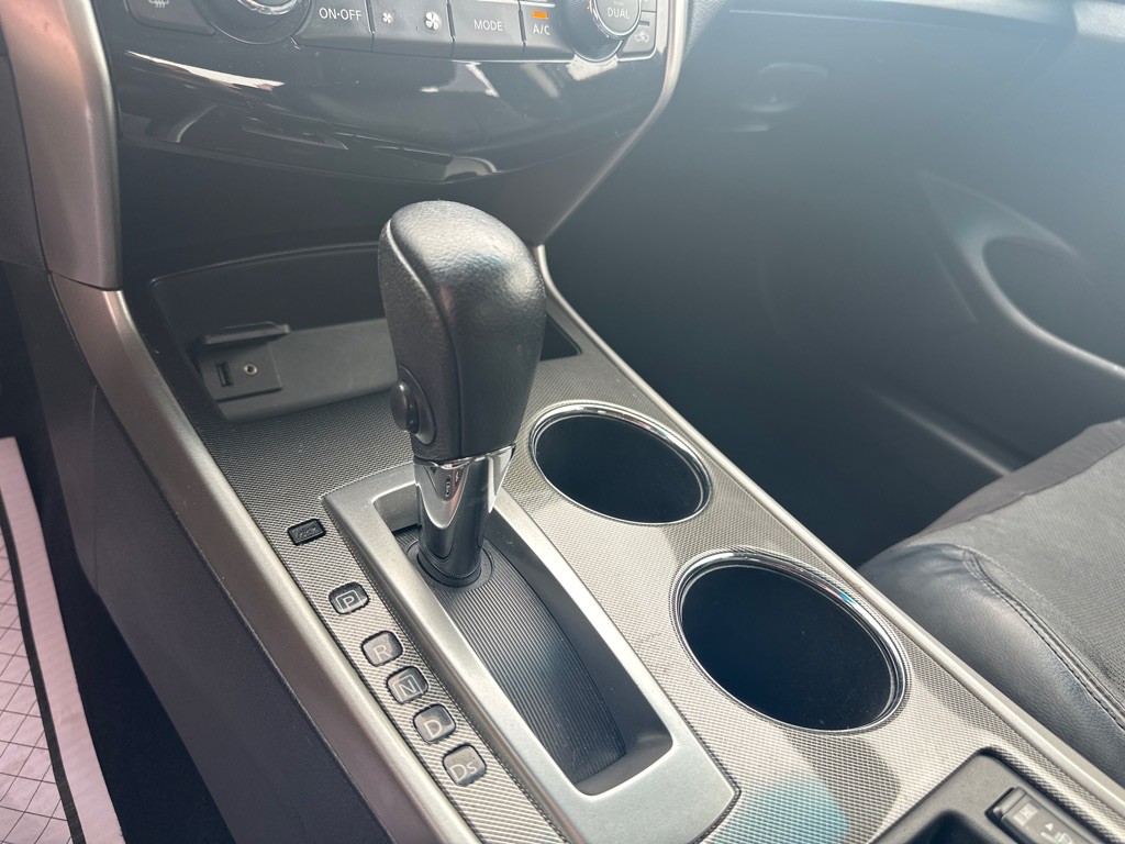 2015 Nissan Altima Image 21