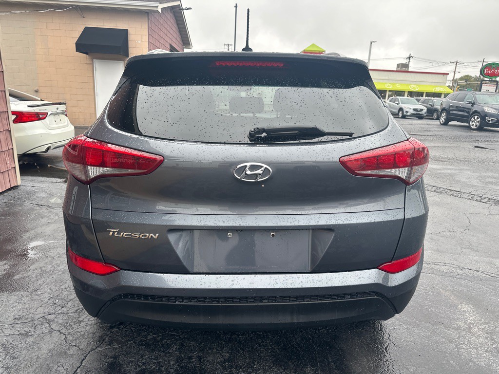 2016 Hyundai Tucson Image 4