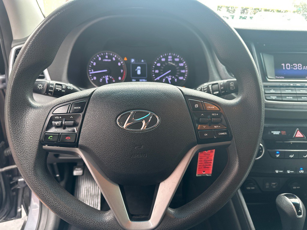 2016 Hyundai Tucson Image 17