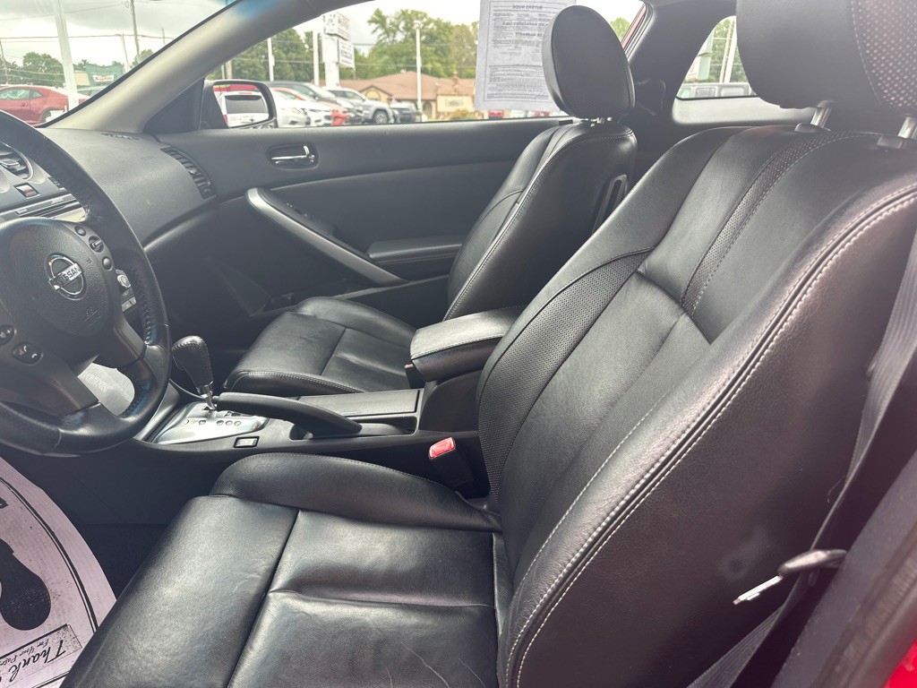 2012 Nissan Altima Image 2