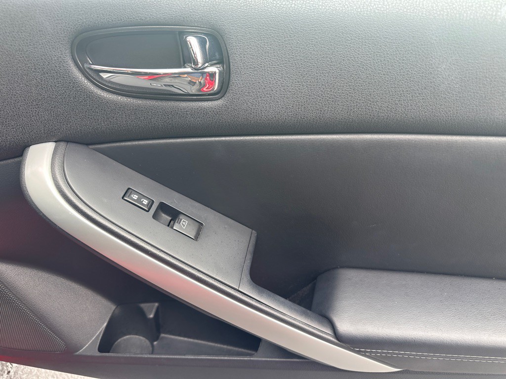 2012 Nissan Altima Image 13