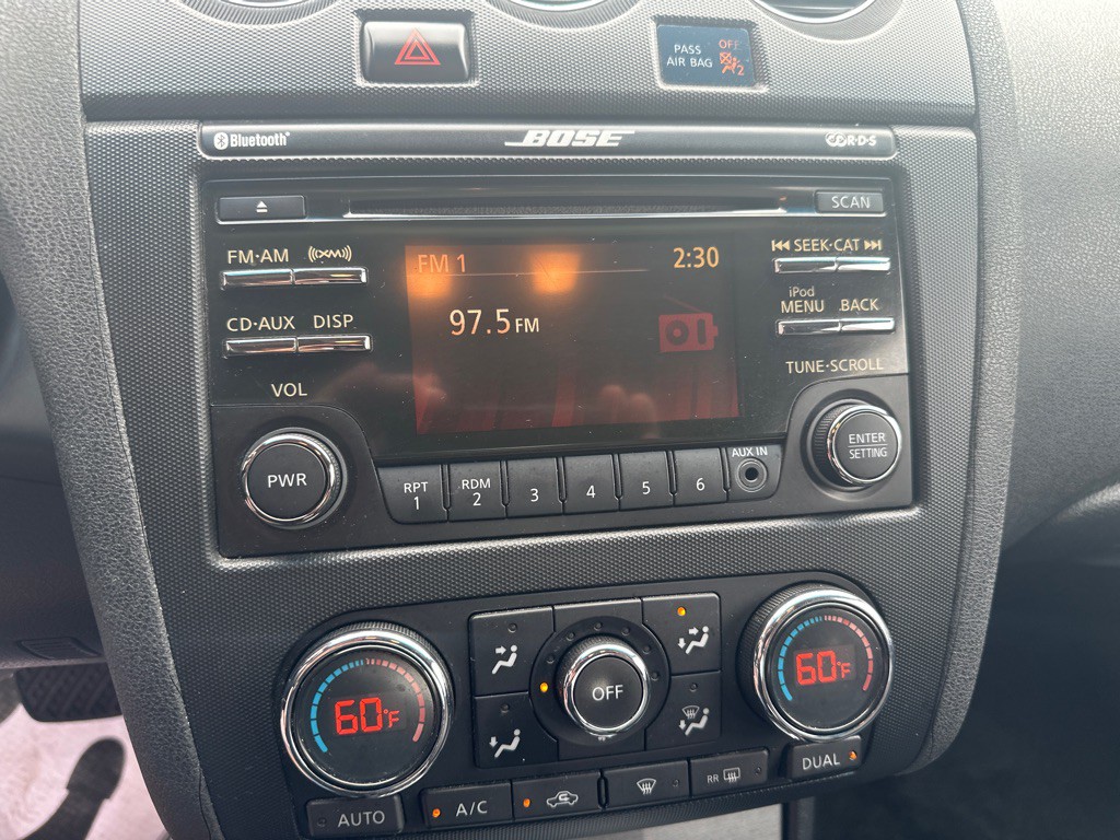2012 Nissan Altima Image 21