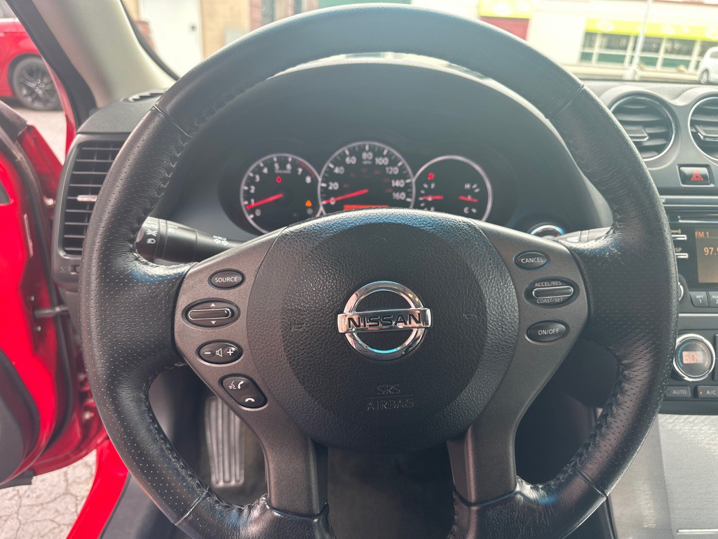 2012 Nissan Altima Image 22