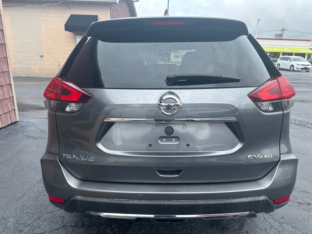 2017 Nissan Rogue Image 4
