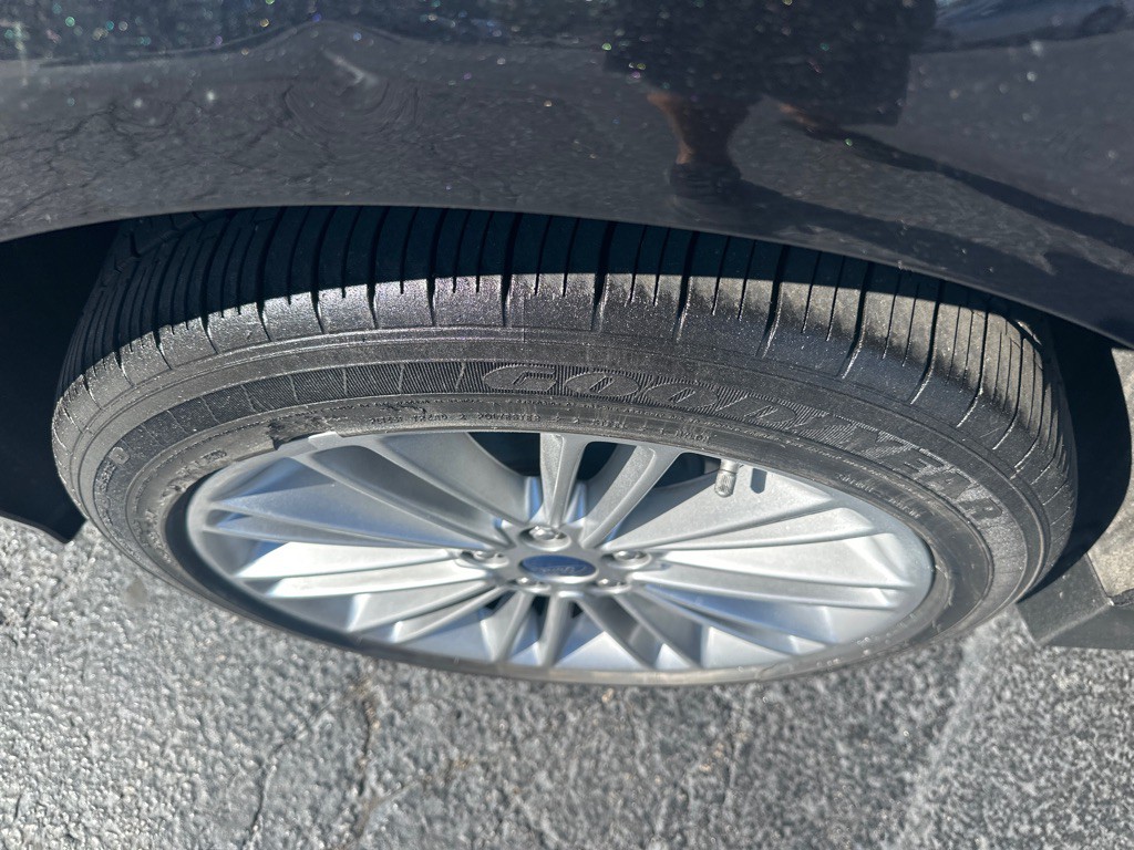 2013 Ford Fusion Image 6