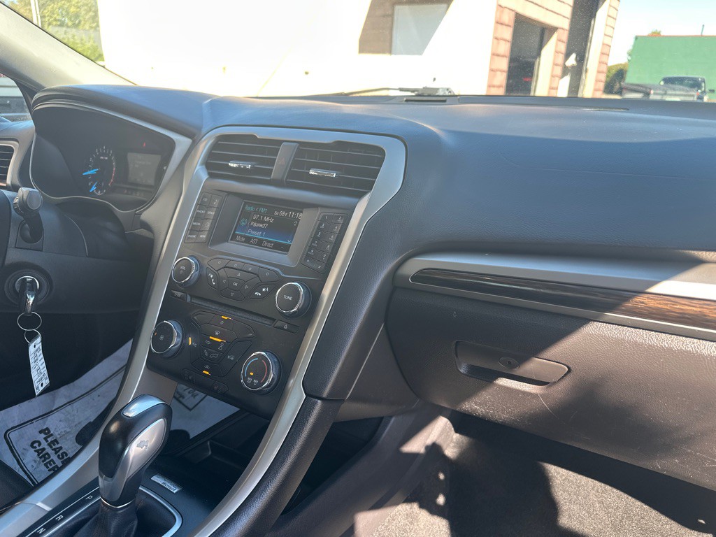 2013 Ford Fusion Image 7