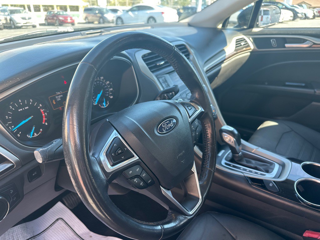 2013 Ford Fusion Image 21