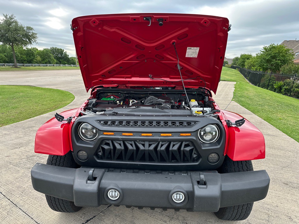 2012 Jeep Wrangler Unlimited Image 7