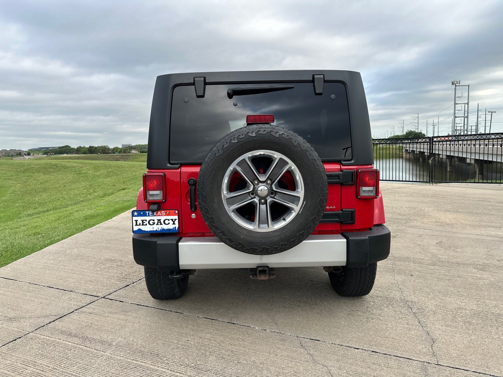 2012 Jeep Wrangler Unlimited Image 12