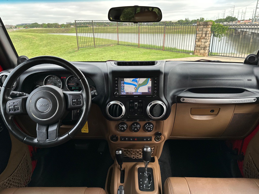 2012 Jeep Wrangler Unlimited Image 29
