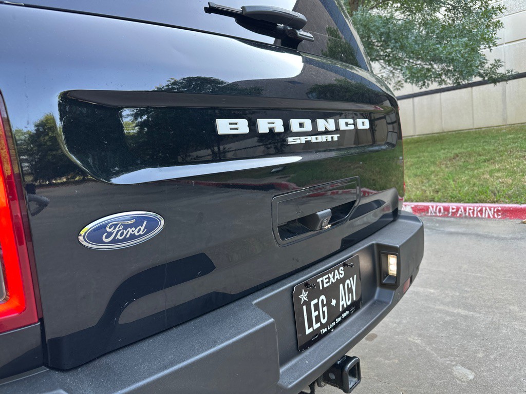 2022 Ford Bronco Image 15