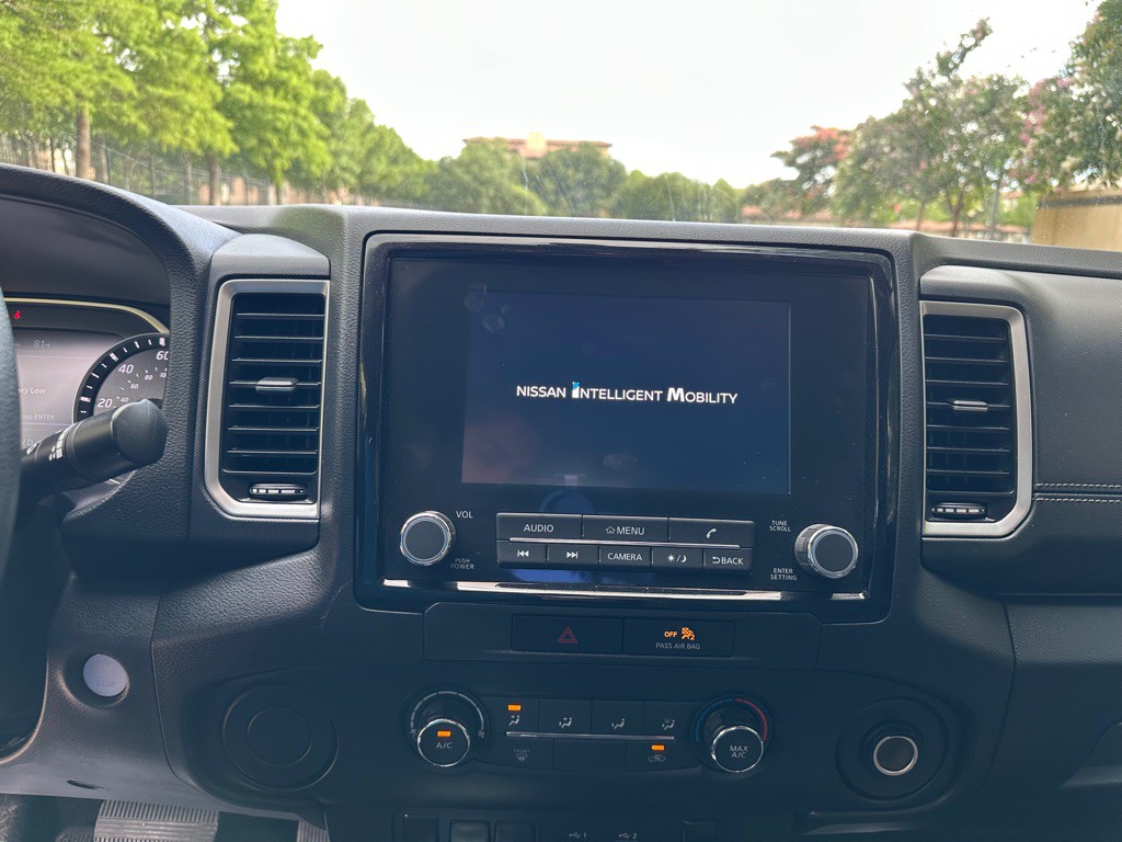 2022 Nissan Frontier Image 28