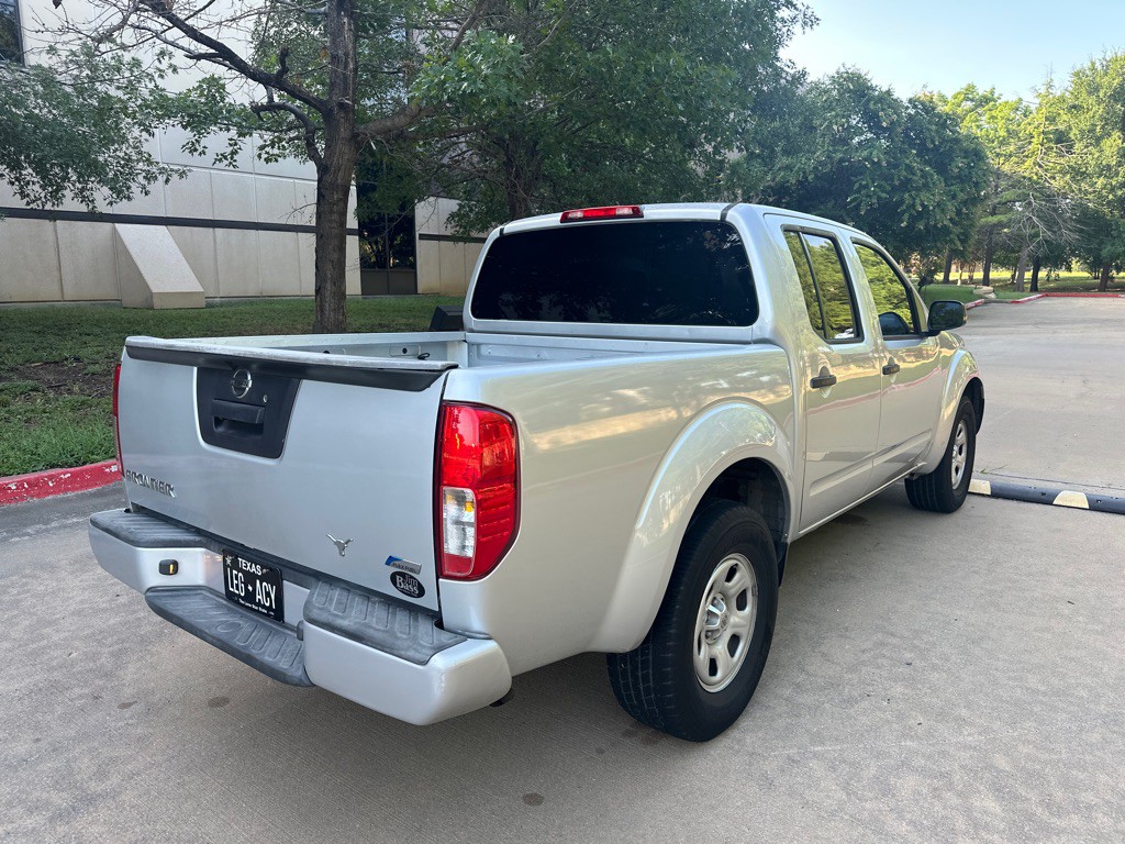 2018 Nissan Frontier Image 17