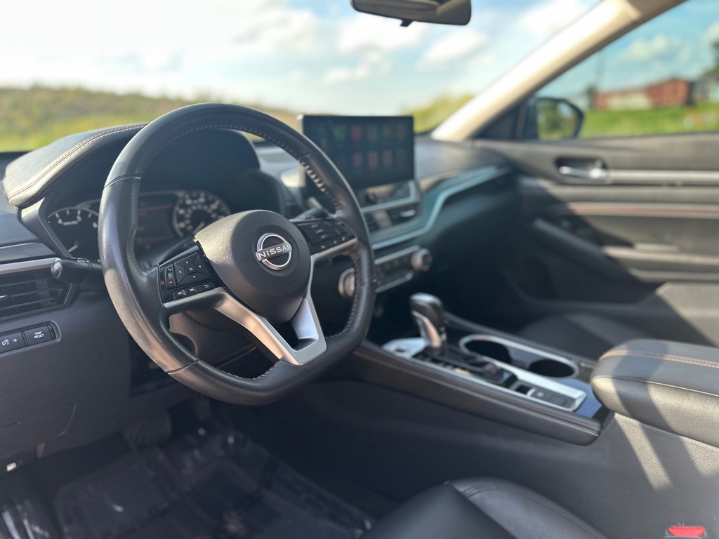 2023 Nissan Altima Image 24