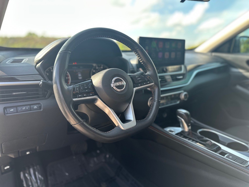 2023 Nissan Altima Image 25