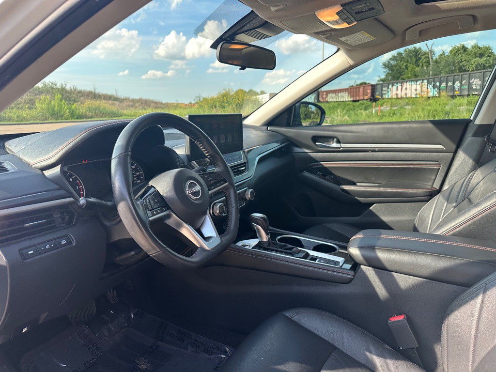 2023 Nissan Altima Image 27