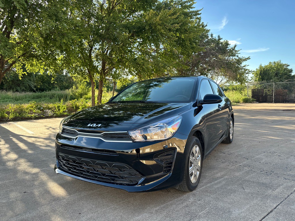 2022 Kia Rio Image 8