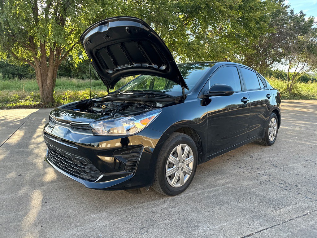 2022 Kia Rio Image 12