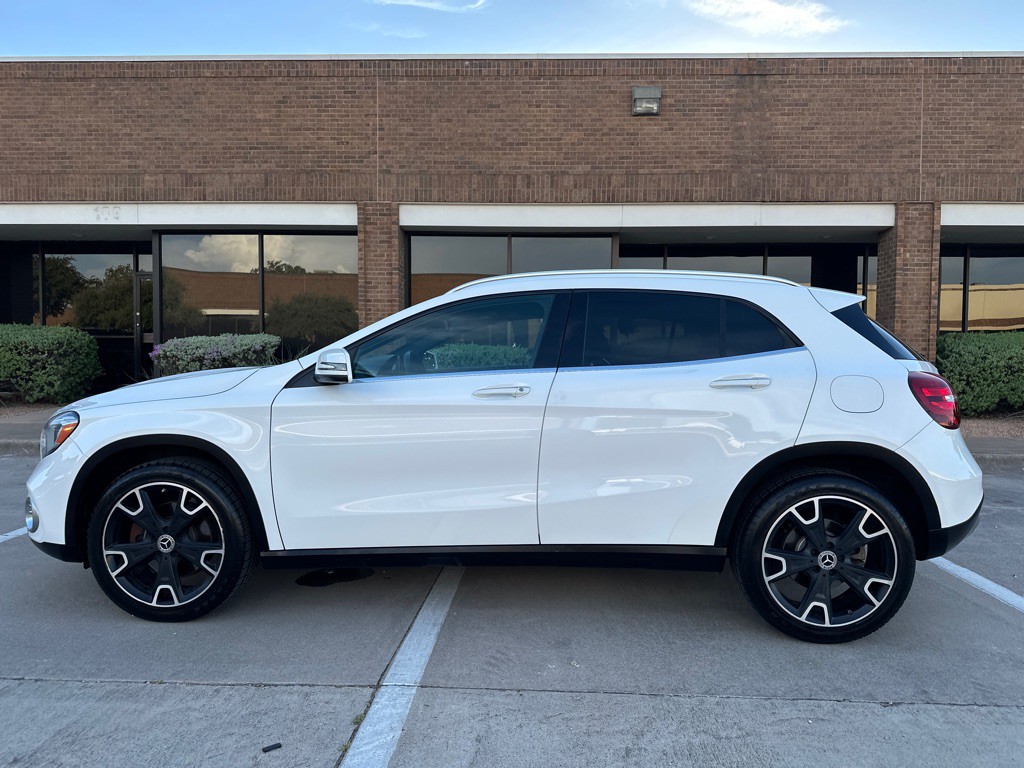 2019 Mercedes-Benz GLA-Class Image 13
