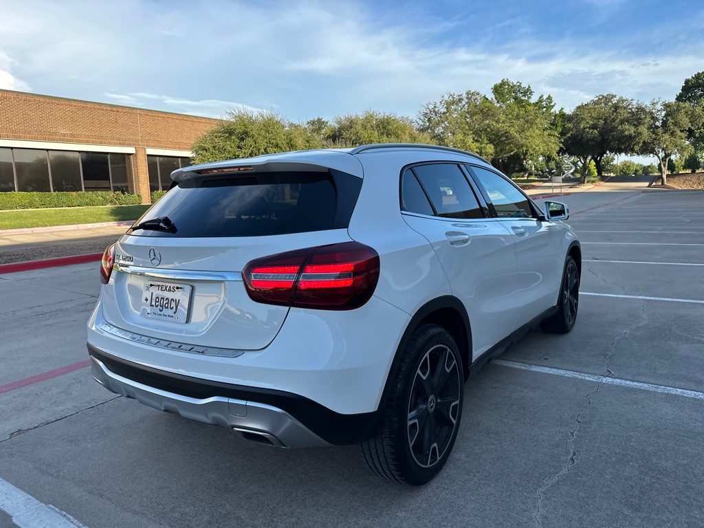 2019 Mercedes-Benz GLA-Class Image 21