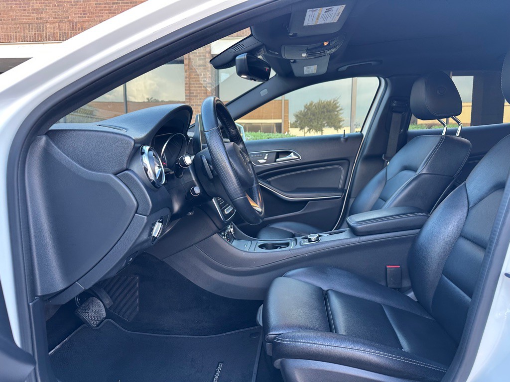 2019 Mercedes-Benz GLA-Class Image 27