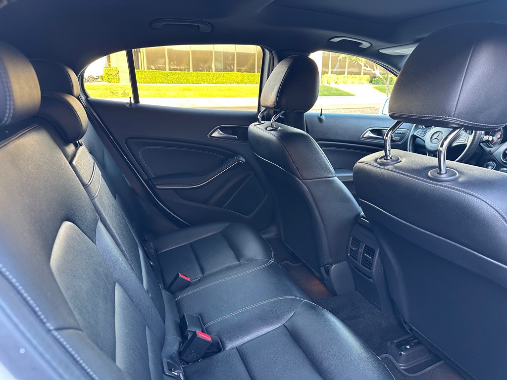 2019 Mercedes-Benz GLA-Class Image 30