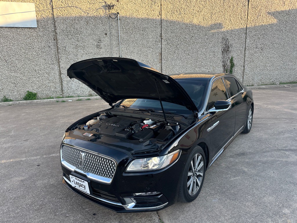2018 Lincoln Continental Image 13