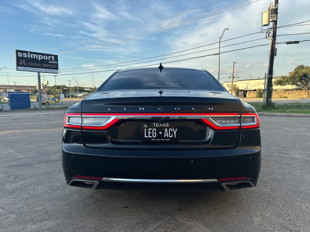 2018 Lincoln Continental Image 17