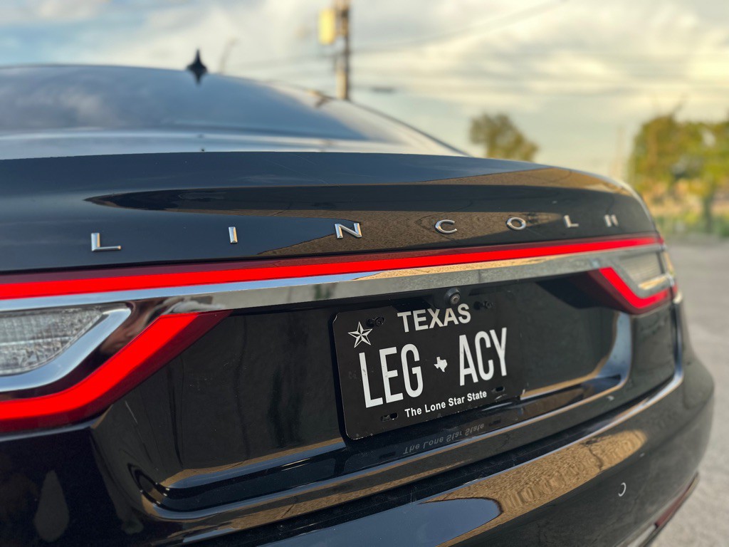 2018 Lincoln Continental Image 20