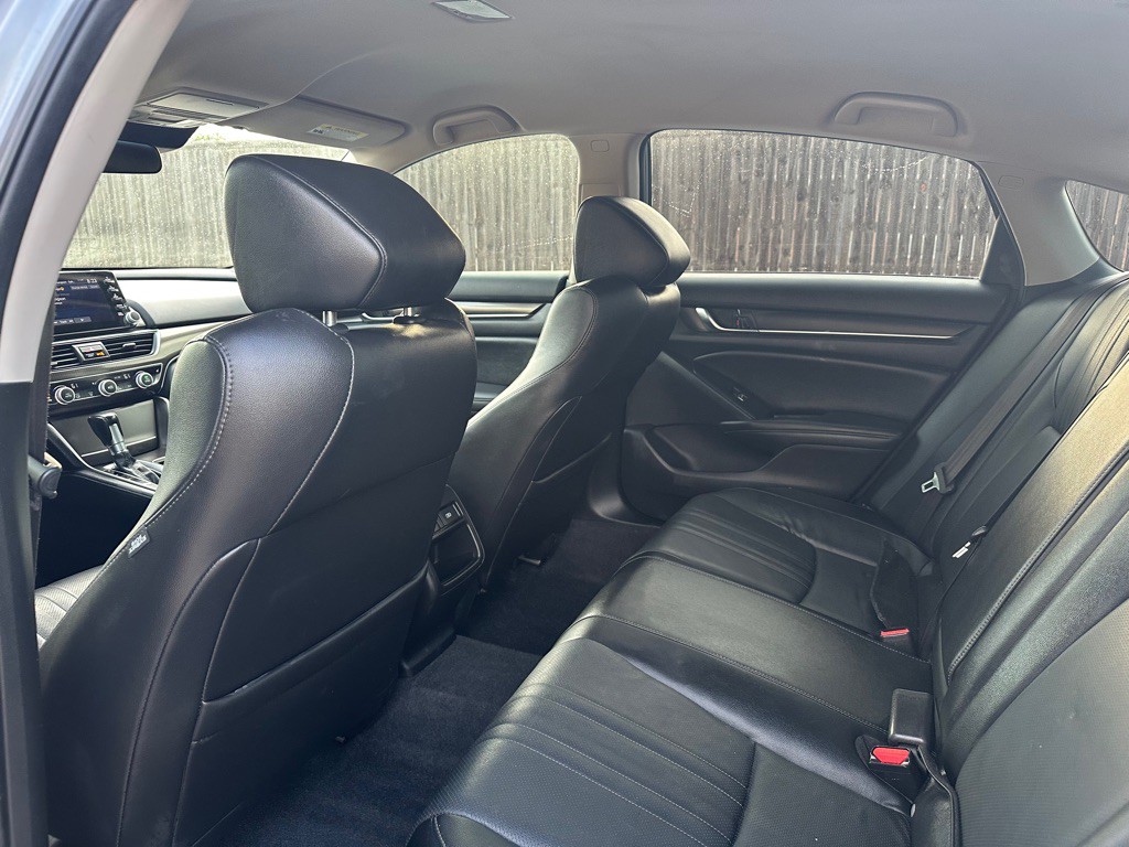 2022 Honda Accord Image 30