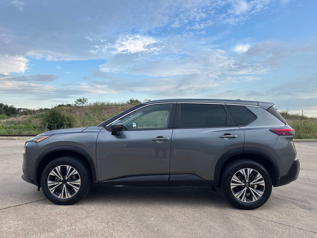 2023 Nissan Rogue Image 13