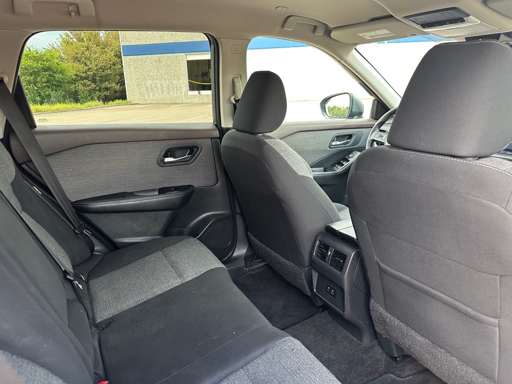 2023 Nissan Rogue Image 30