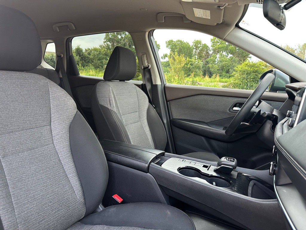2023 Nissan Rogue Image 32