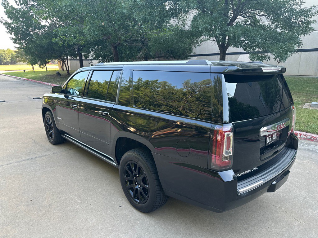 2017 GMC Yukon Image 14