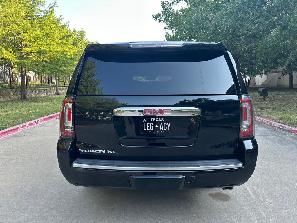 2017 GMC Yukon Image 15