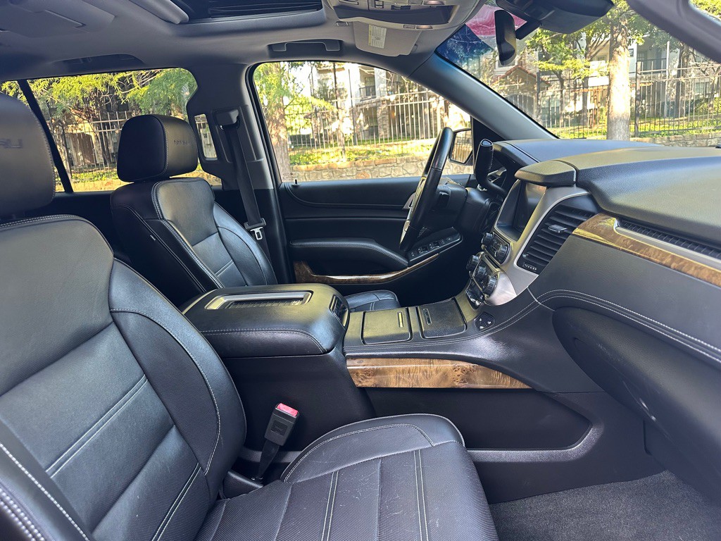 2017 GMC Yukon Image 36