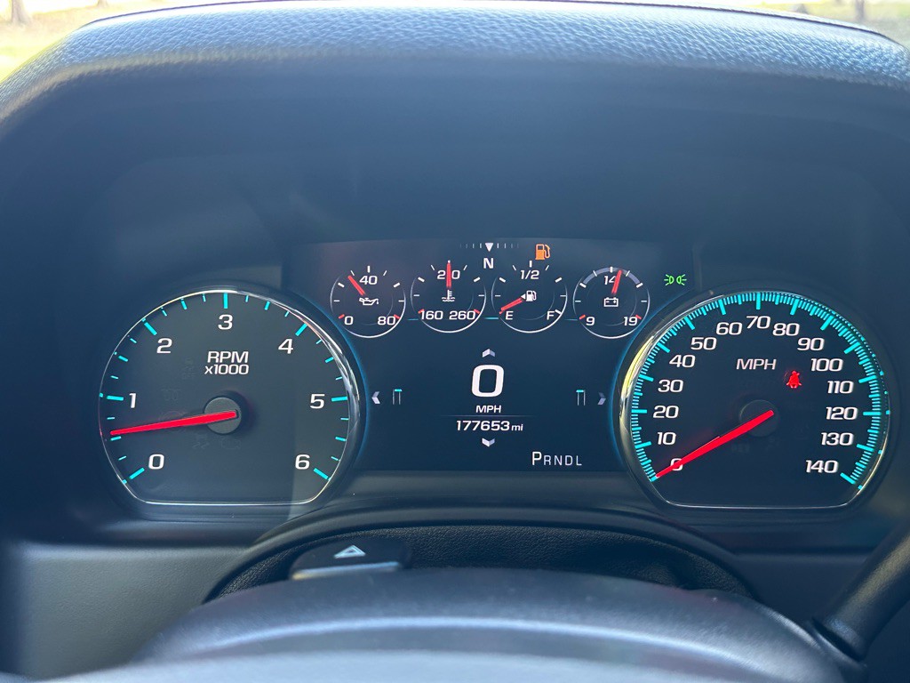 2017 GMC Yukon Image 41