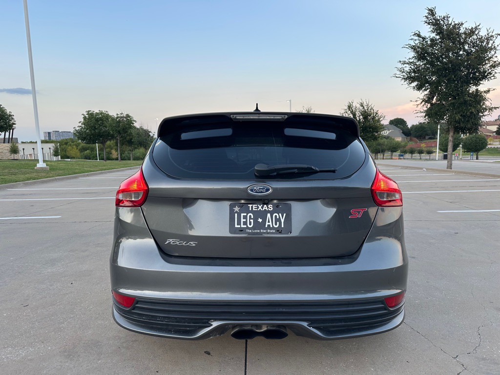 2018 Ford Focus Image 19