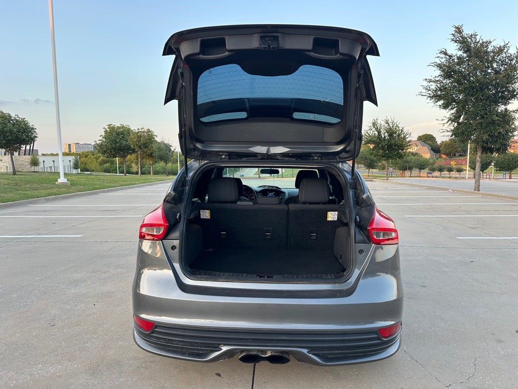 2018 Ford Focus Image 20