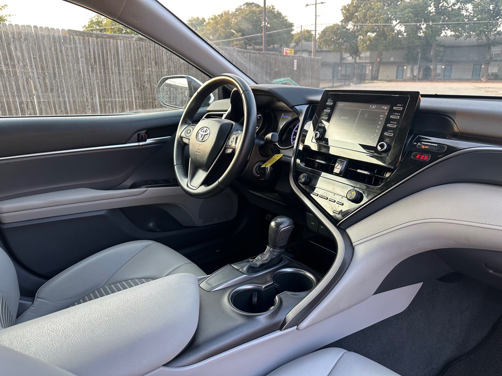 2021 Toyota Camry Image 29