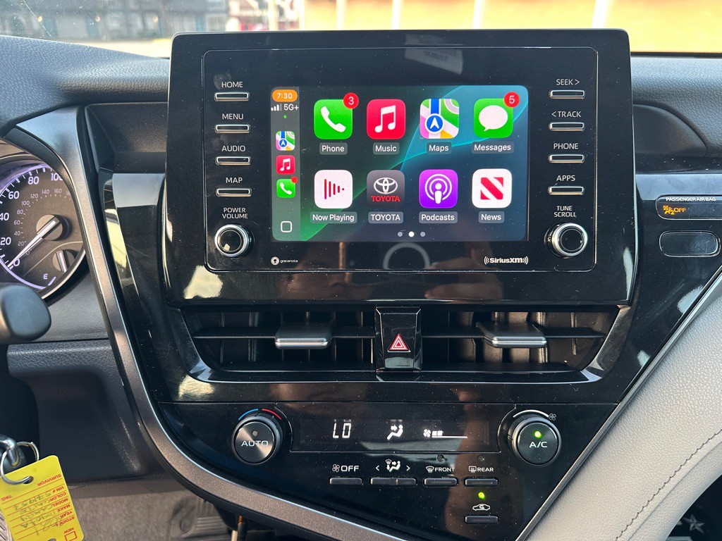 2021 Toyota Camry Image 31